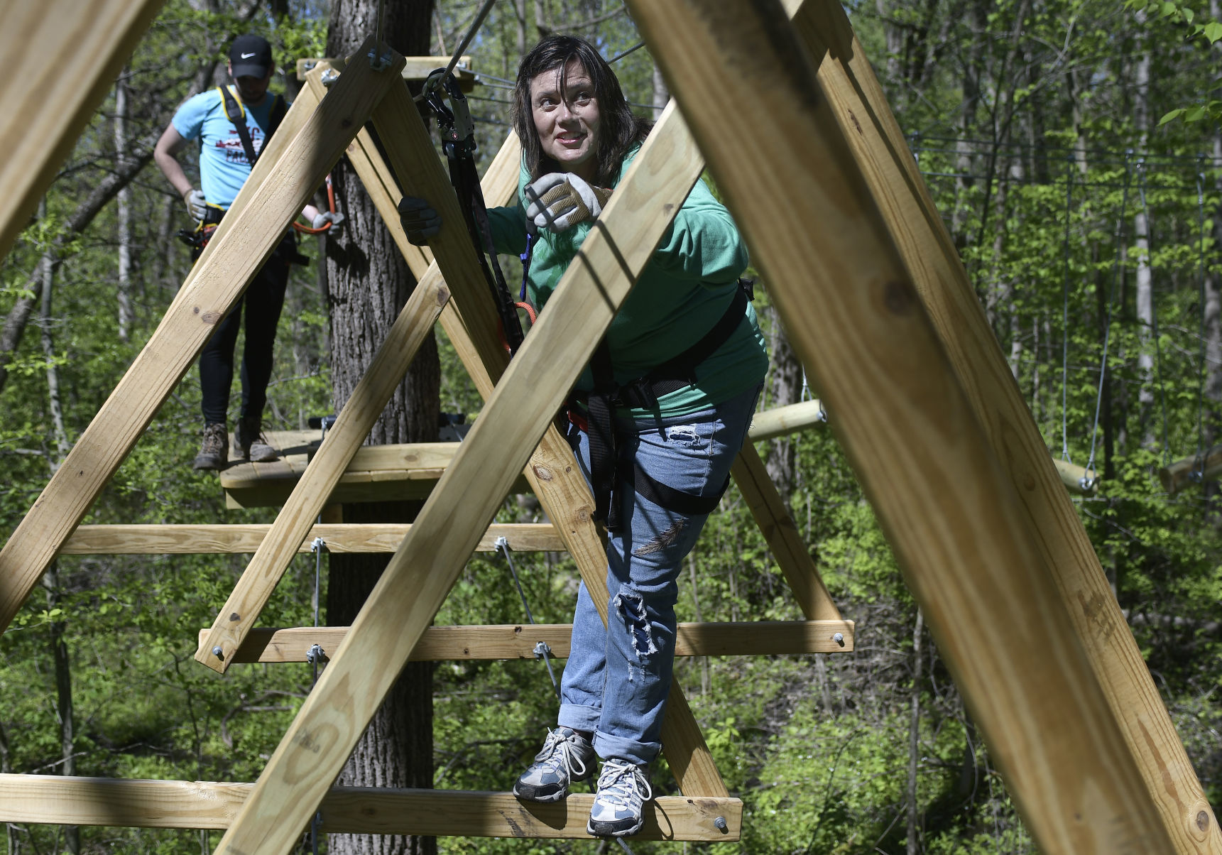 LIZ ON THE ROPES